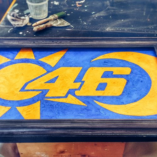 vr46-valentino-rossi-stuckwerk-sonderanfertigung